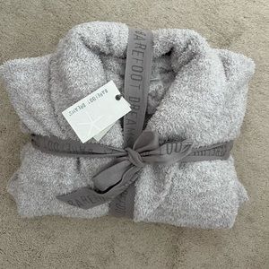 Barefoot dreams robe